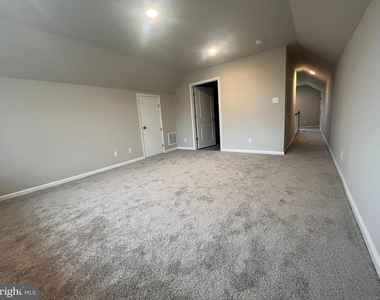 300 Harrison Avenue - Photo Thumbnail 19