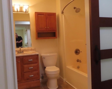 102 Park Street - Photo Thumbnail 15