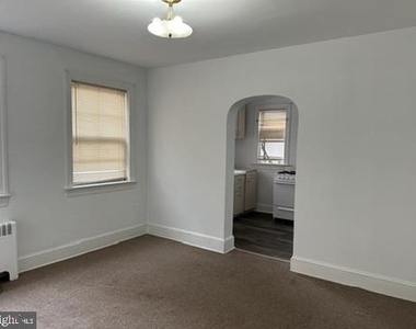 208 W Gay Street - Photo Thumbnail 5