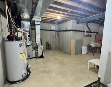 1204 Derry Lane - Photo Thumbnail 48