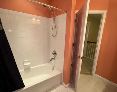 1204 Derry Lane - Photo Thumbnail 37