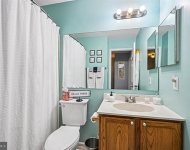 184 Victoria Court - Photo Thumbnail 22