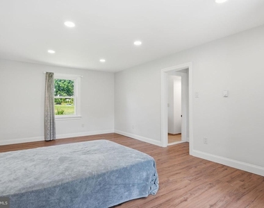 612 Bustleton Pike - Photo Thumbnail 13