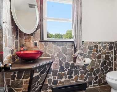 612 Bustleton Pike - Photo Thumbnail 11