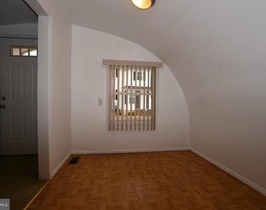 50 Palatine Road - Photo Thumbnail 13