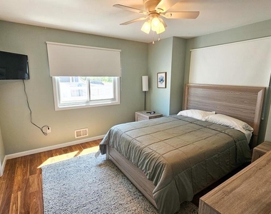 702 Newell Avenue - Photo Thumbnail 29