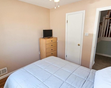702 Newell Avenue - Photo Thumbnail 35
