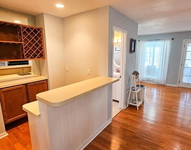 702 Newell Avenue - Photo Thumbnail 19