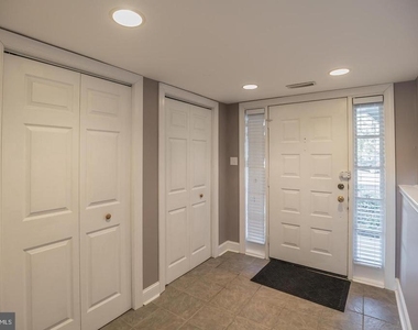 127 Kings Croft - Photo Thumbnail 17