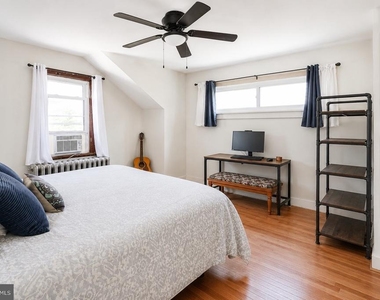 158 Wyoming Avenue - Photo Thumbnail 14