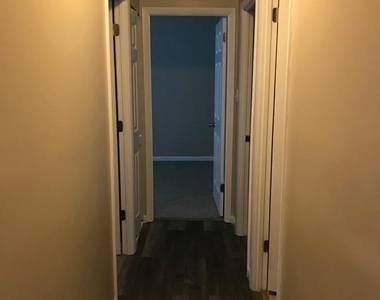 144 Hargrove Avenue - Photo Thumbnail 8
