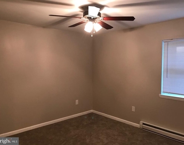 144 Hargrove Avenue - Photo Thumbnail 2