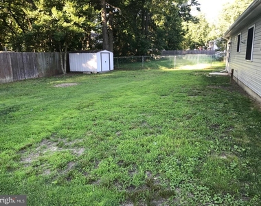144 Hargrove Avenue - Photo Thumbnail 18