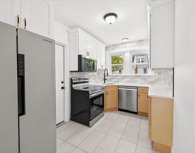 430 Cinnaminson Avenue - Photo Thumbnail 17