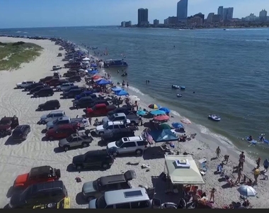 3200 W Brigantine Avenue - Photo Thumbnail 3