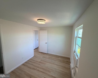 3200 W Brigantine Avenue - Photo Thumbnail 14
