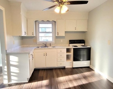 719 Jefferson Street - Photo Thumbnail 4