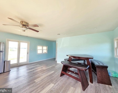 22931 Steele Drive - Photo Thumbnail 15