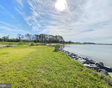 22931 Steele Drive - Photo Thumbnail 64