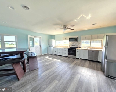 22931 Steele Drive - Photo Thumbnail 13