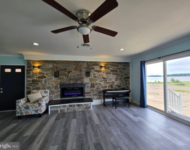 22931 Steele Drive - Photo Thumbnail 22