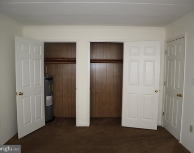 319 Camden Avenue - Photo Thumbnail 9