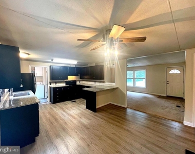 39819 Lady Baltimore Avenue - Photo Thumbnail 4