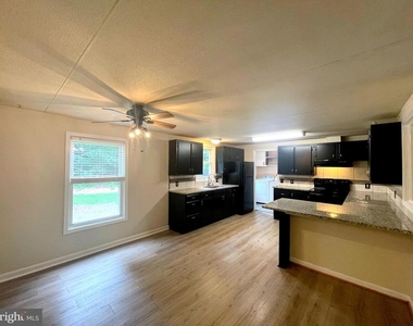39819 Lady Baltimore Avenue - Photo Thumbnail 3