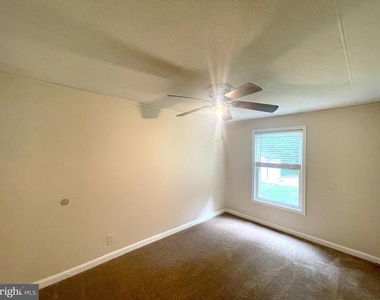 39819 Lady Baltimore Avenue - Photo Thumbnail 11