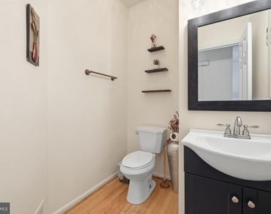 7827 Quill Point Drive - Photo Thumbnail 6