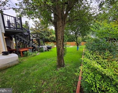 17204 Sumac Court - Photo Thumbnail 43