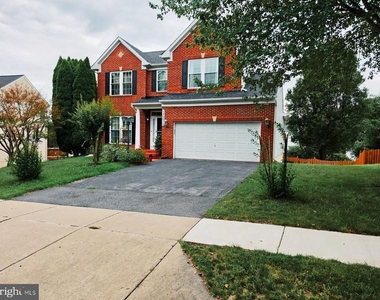 17204 Sumac Court - Photo Thumbnail 2