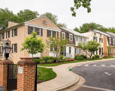 3500 Hamlet Place - Photo Thumbnail 44