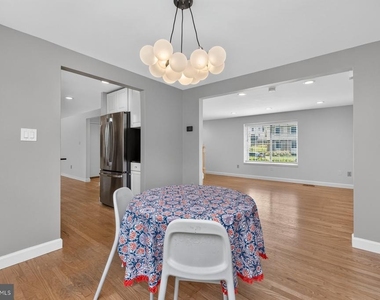 4009 Shallow Brook Lane - Photo Thumbnail 4