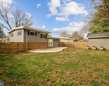 3308 Estelle Terrace - Photo Thumbnail 17