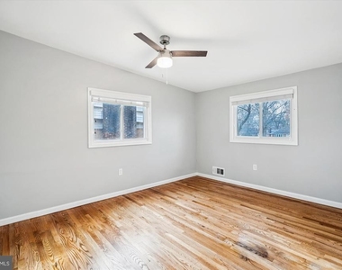 3308 Estelle Terrace - Photo Thumbnail 12