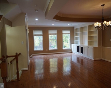 60 Calabash Court - Photo Thumbnail 3