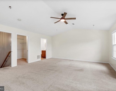 5227 Regal Court - Photo Thumbnail 21