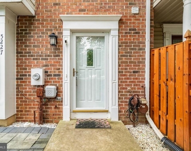 5227 Regal Court - Photo Thumbnail 28