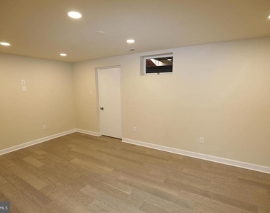 8006 Harbor Place - Photo Thumbnail 14