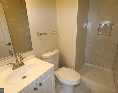 8006 Harbor Place - Photo Thumbnail 5