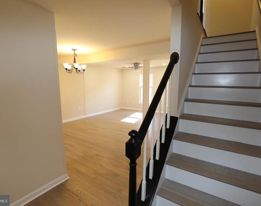 8006 Harbor Place - Photo Thumbnail 21