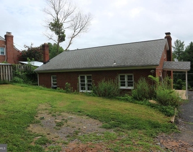 6914 Edgemont Road - Photo Thumbnail 40