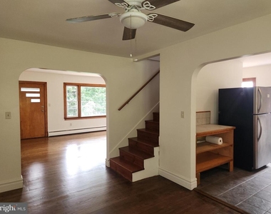 6914 Edgemont Road - Photo Thumbnail 16