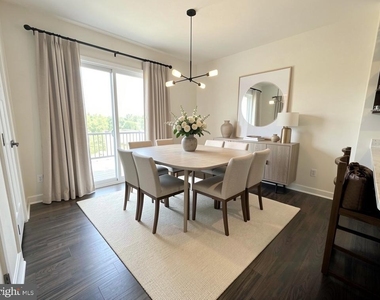 6704 Ballenger Run Boulevard - Photo Thumbnail 3