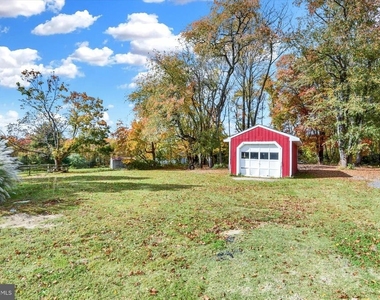 2738 Bird View Road - Photo Thumbnail 22