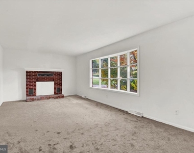 2738 Bird View Road - Photo Thumbnail 1
