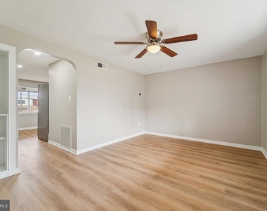 7926 Bank Street - Photo Thumbnail 4