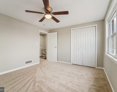 7926 Bank Street - Photo Thumbnail 16