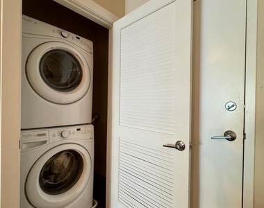 1201 S Charles Street - Photo Thumbnail 12